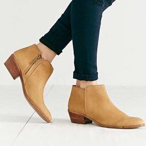 Sam Edelman booties. Tan newbuck